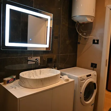 Stayin Appartement Tirana